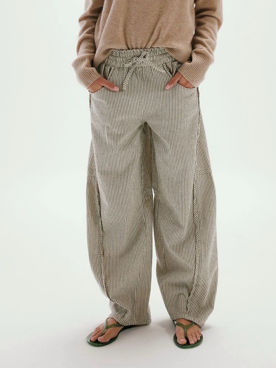 Free People Pants - NWOT Free People Something Good Pull On Barrel Pants